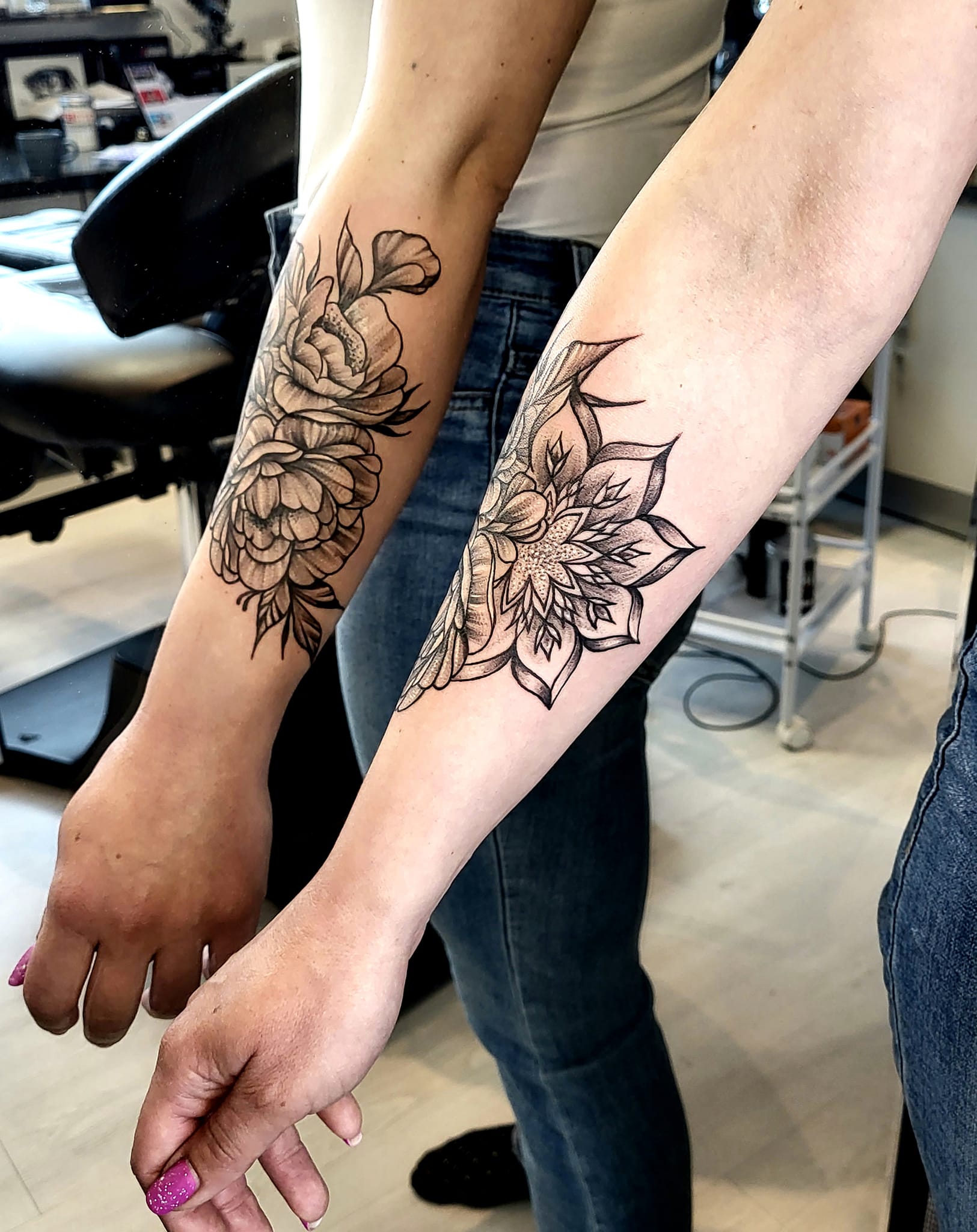 Blackwork sleeve med stærk kontrast udført i Horsens